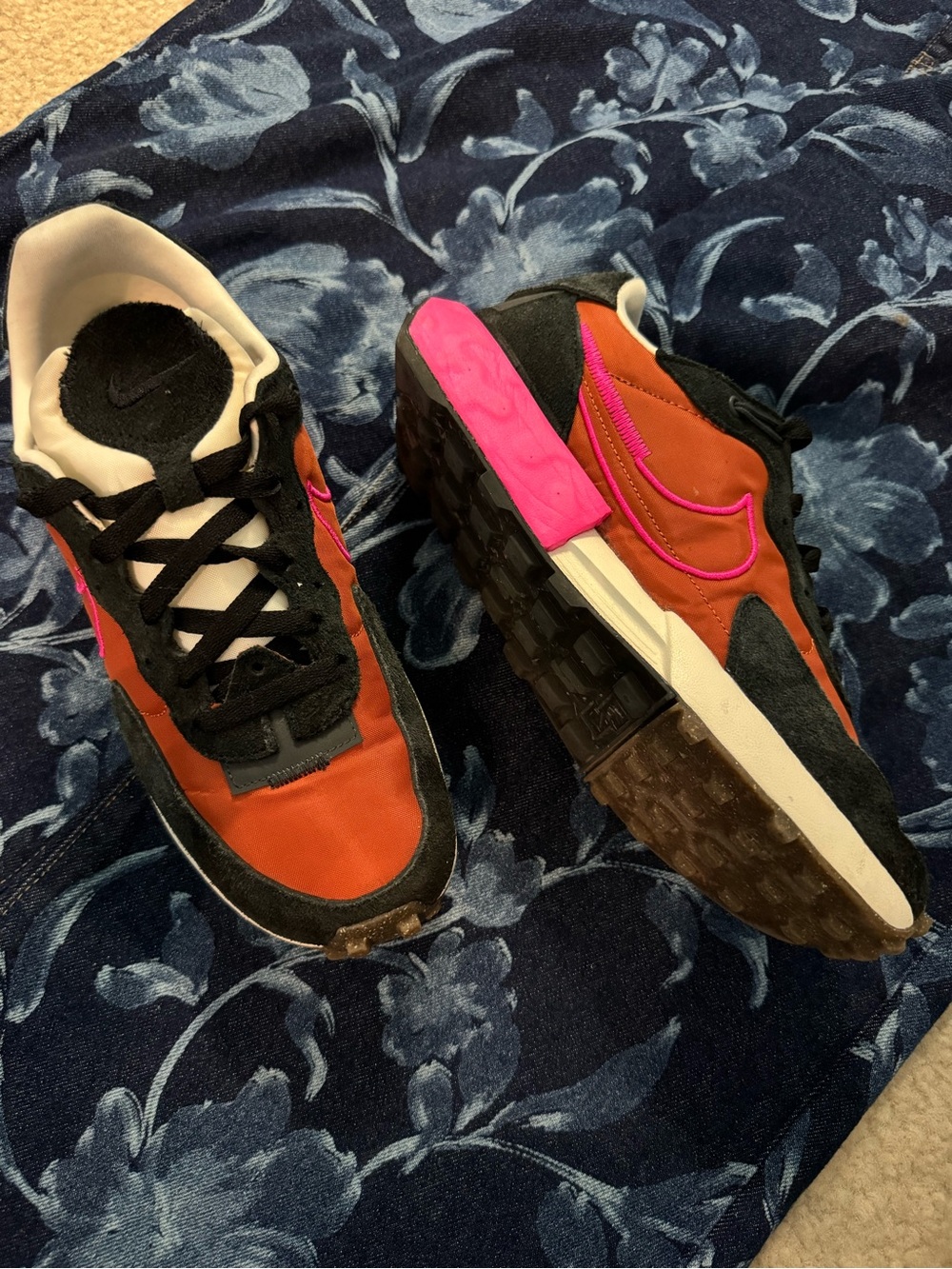 Nike Women's Orange and Pink Running Sneakers - Picture 3 of 6